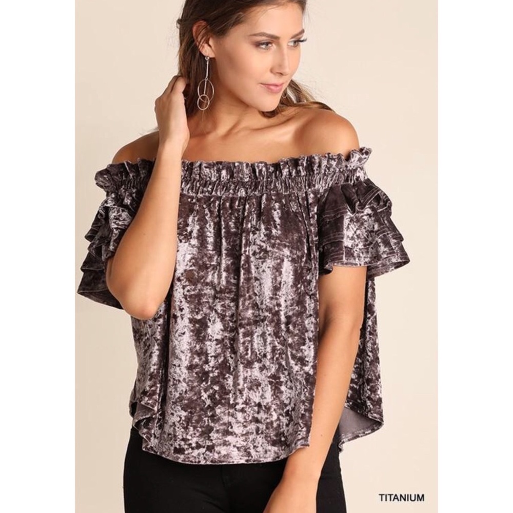 ❗️CLOSING SALE❗️ Titanium Off Shoulder Velvet Top